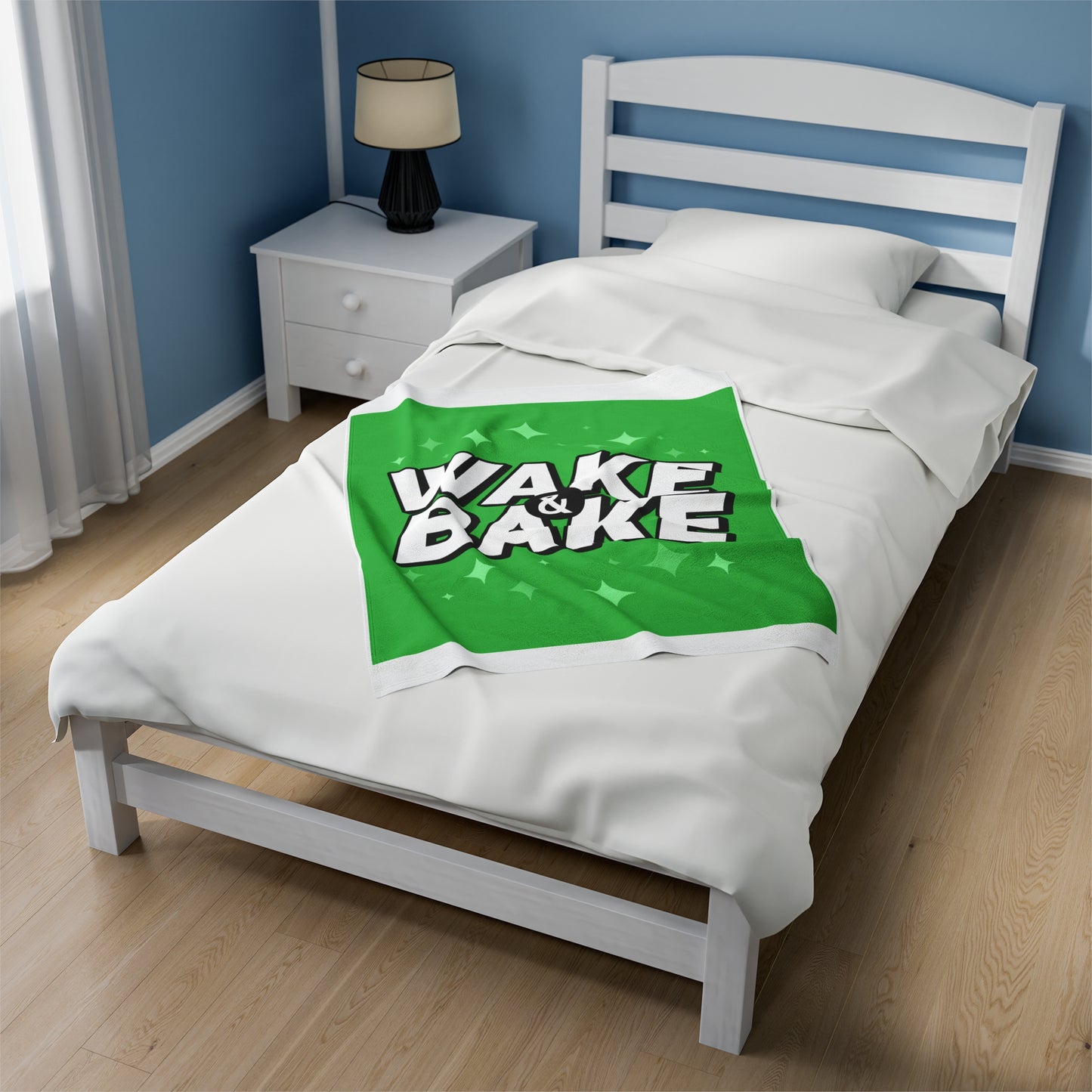Wake and Bake Velveteen Plush Blanket White/green